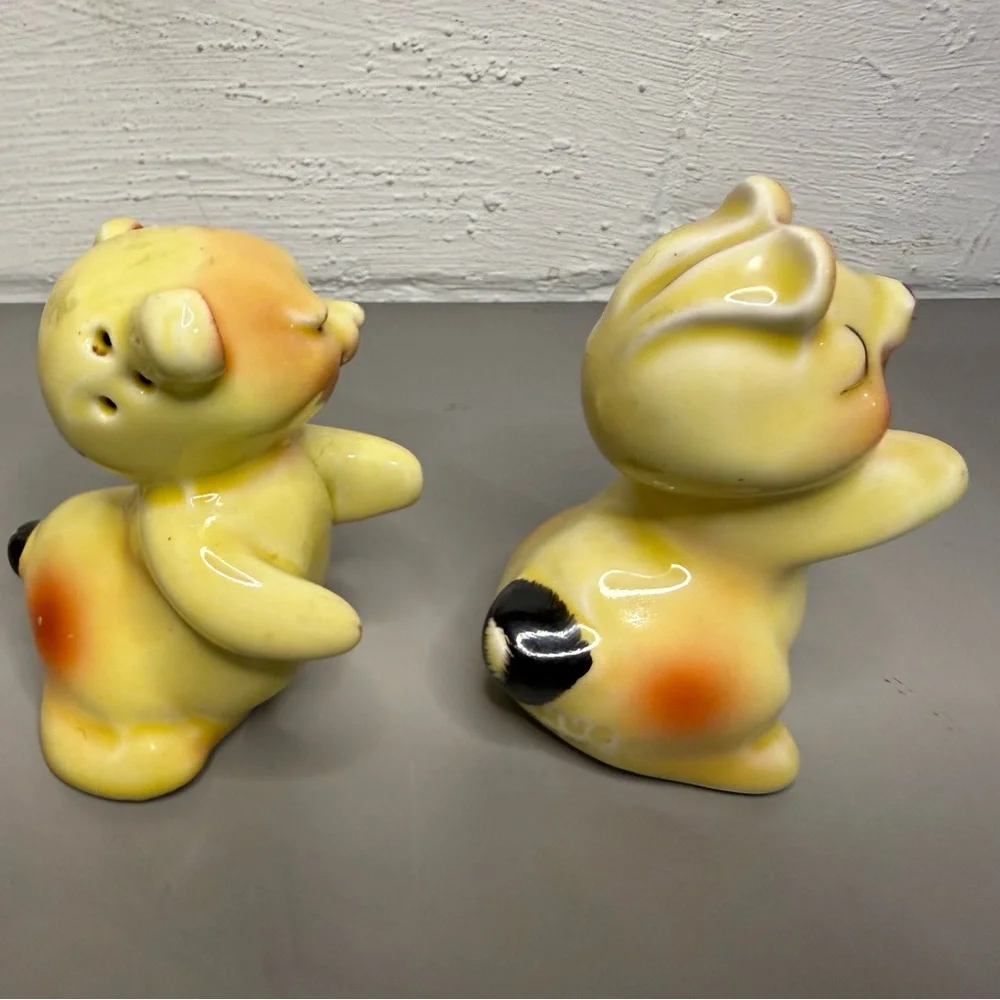 Vintage 1950’s Van Tellingen Hugging Yellow Bears Salt & Pepper Set - Picture 5 of 8